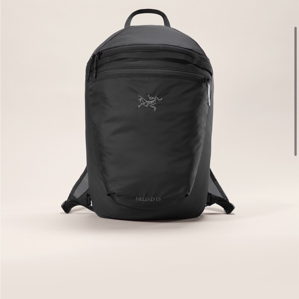 NWT- Arc'teryx Black Backpack Gender Nuetral